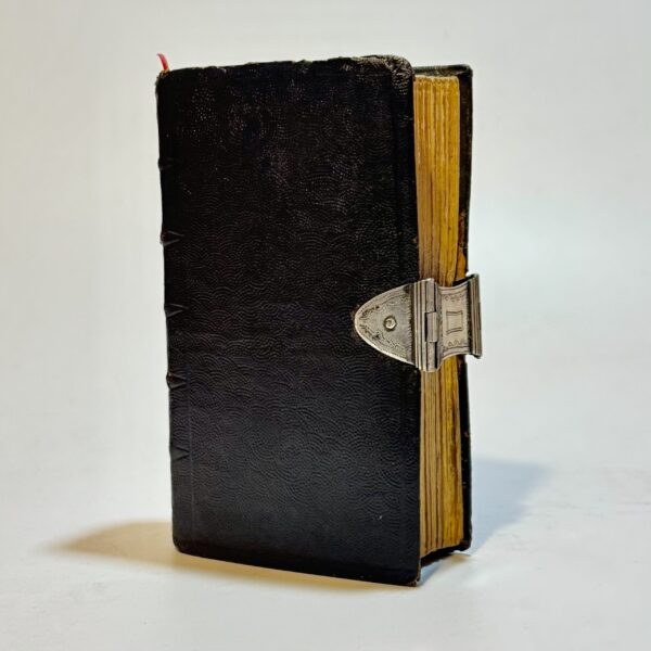 Het Nieuwe TestamentÂ…A Dutch New Testament with a Cape Silver Clasp and interesting provenance. - None identified