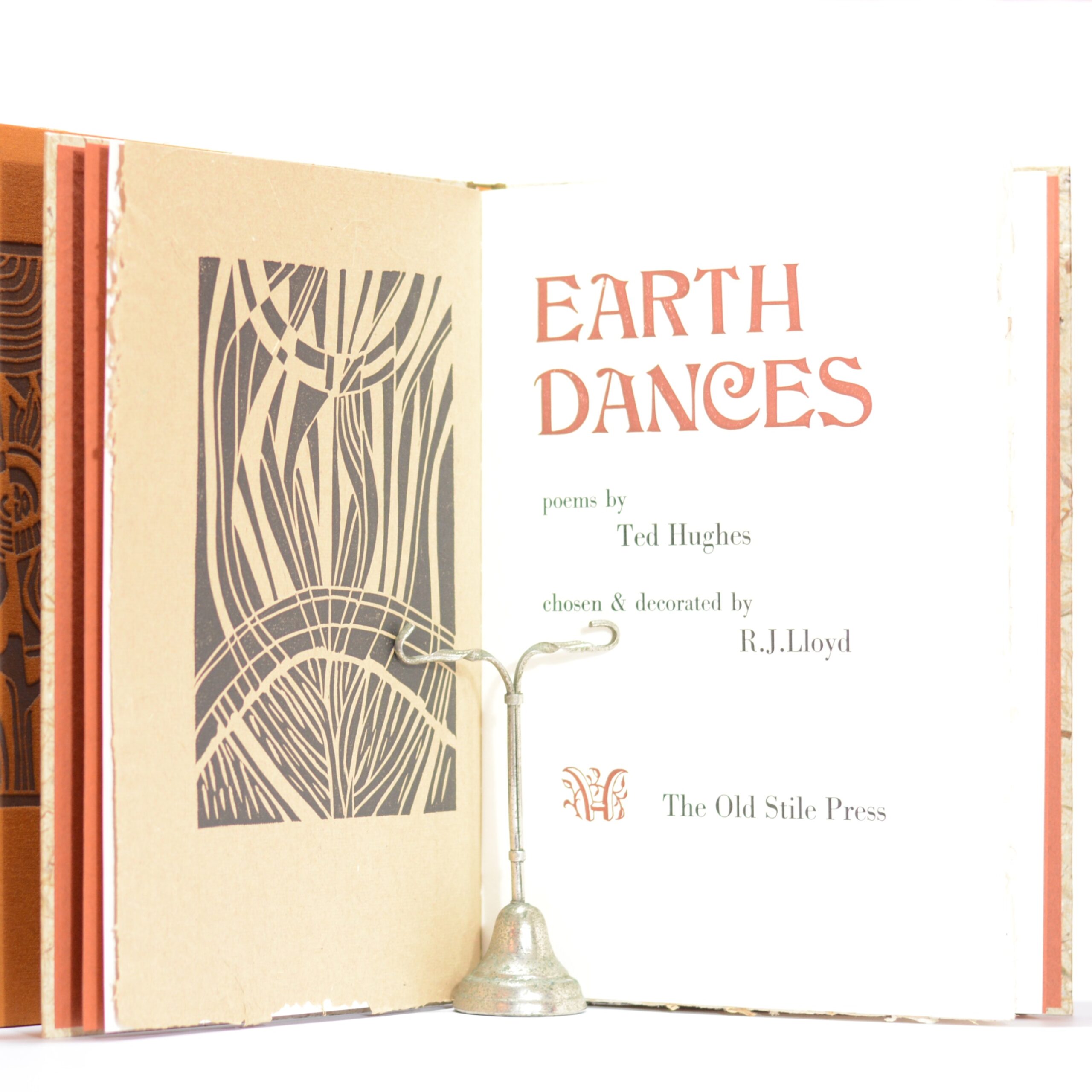 Earth Dances signed by Ted Hughes - Ted Hughes and R.J. Lloyd (illus.) - Image 2