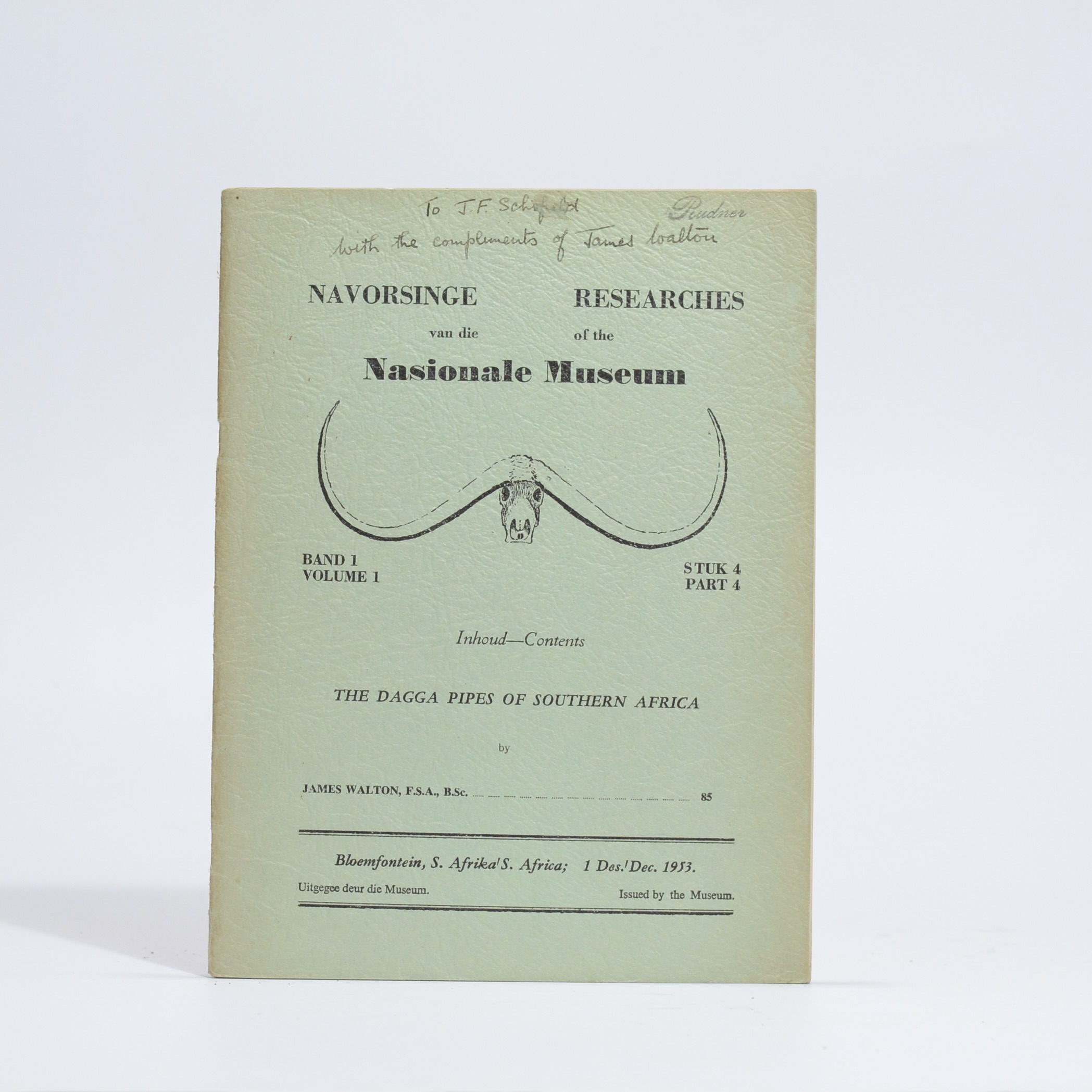 The Dagga Pipes of Southern Africa (inscribed). Part 4. - Walton, James