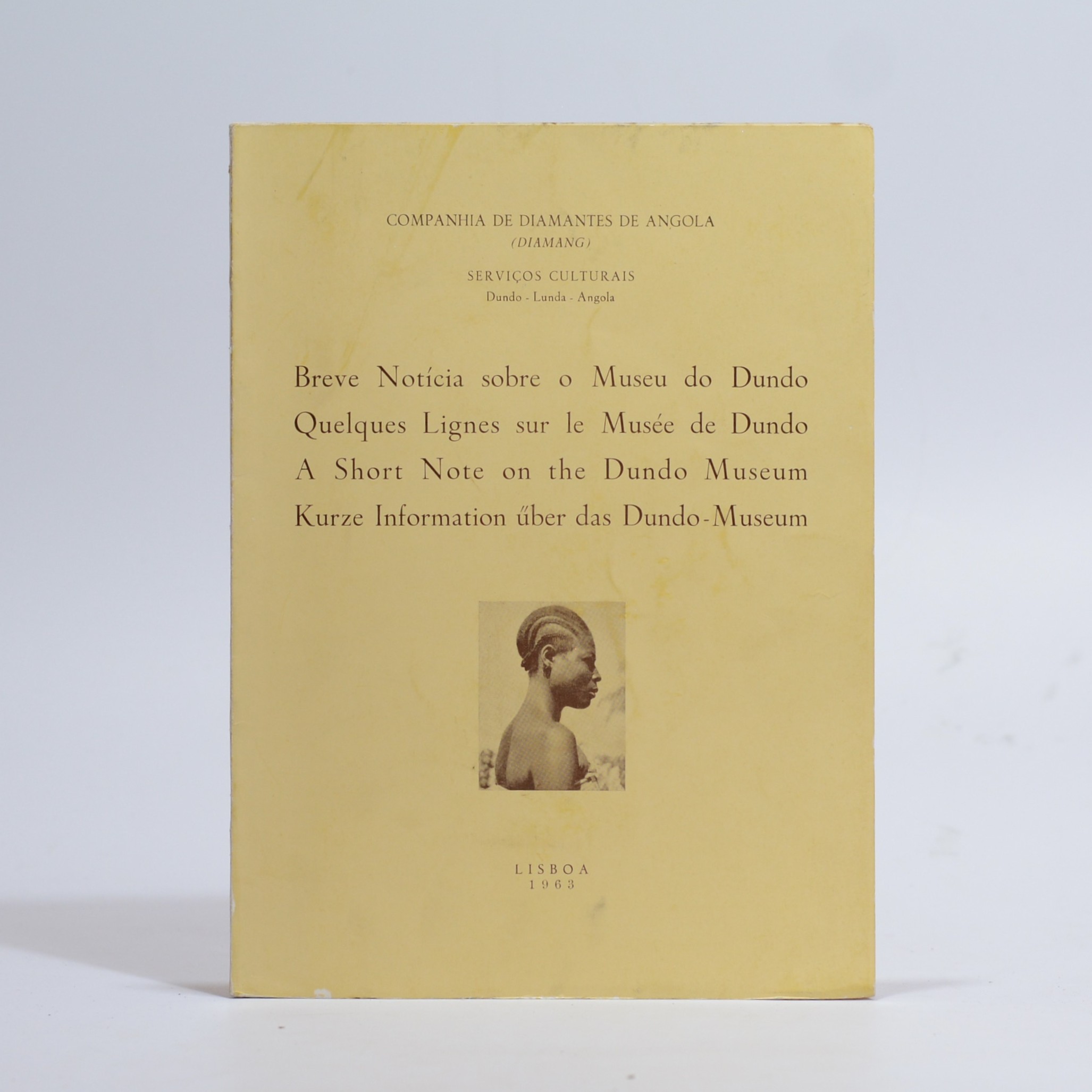 A Short Note on the Dundo Museum. - None identified