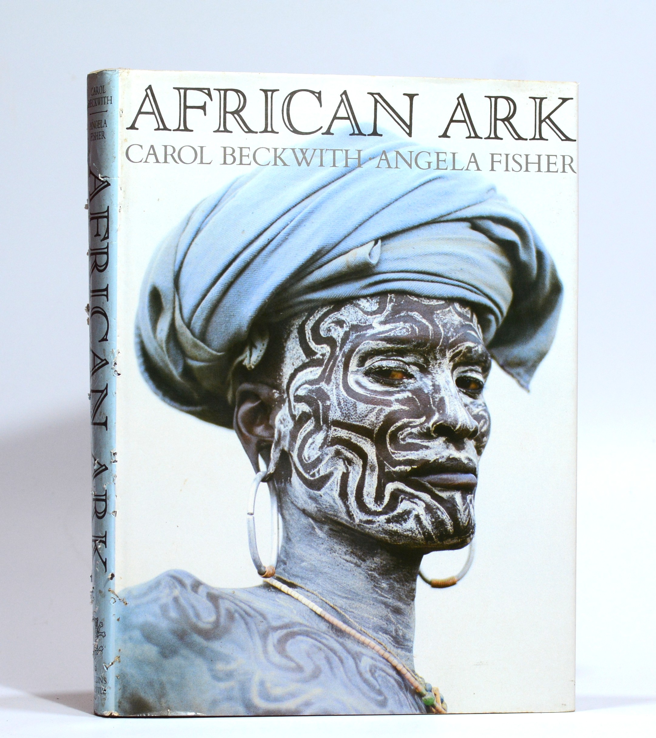 African Ark. Peoples of the Horn - Fisher, Angela and Beckwith, Carol; Handcock, Graham (text)